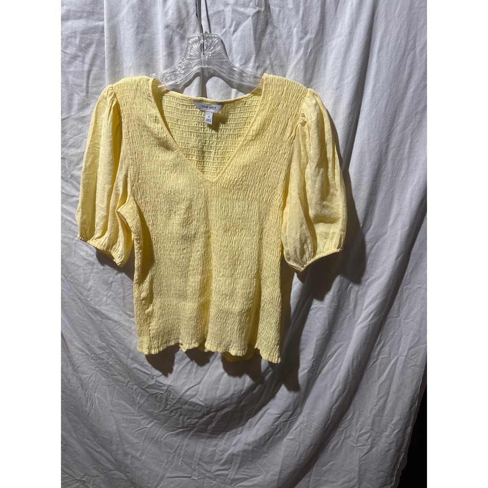 Nine West Womens Yellow Smocked V-Neck Puff Sleeve Blouse Top Size M